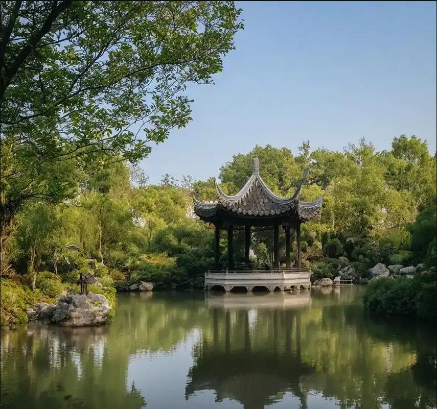 霍州斑驳餐饮有限公司